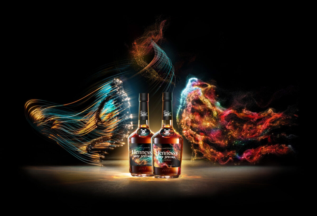 Hennessy v.s. by Les Twins: новое движение