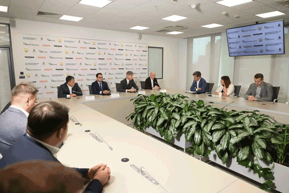 Х5 И Башспирт договорились о стратегическом партнёрстве